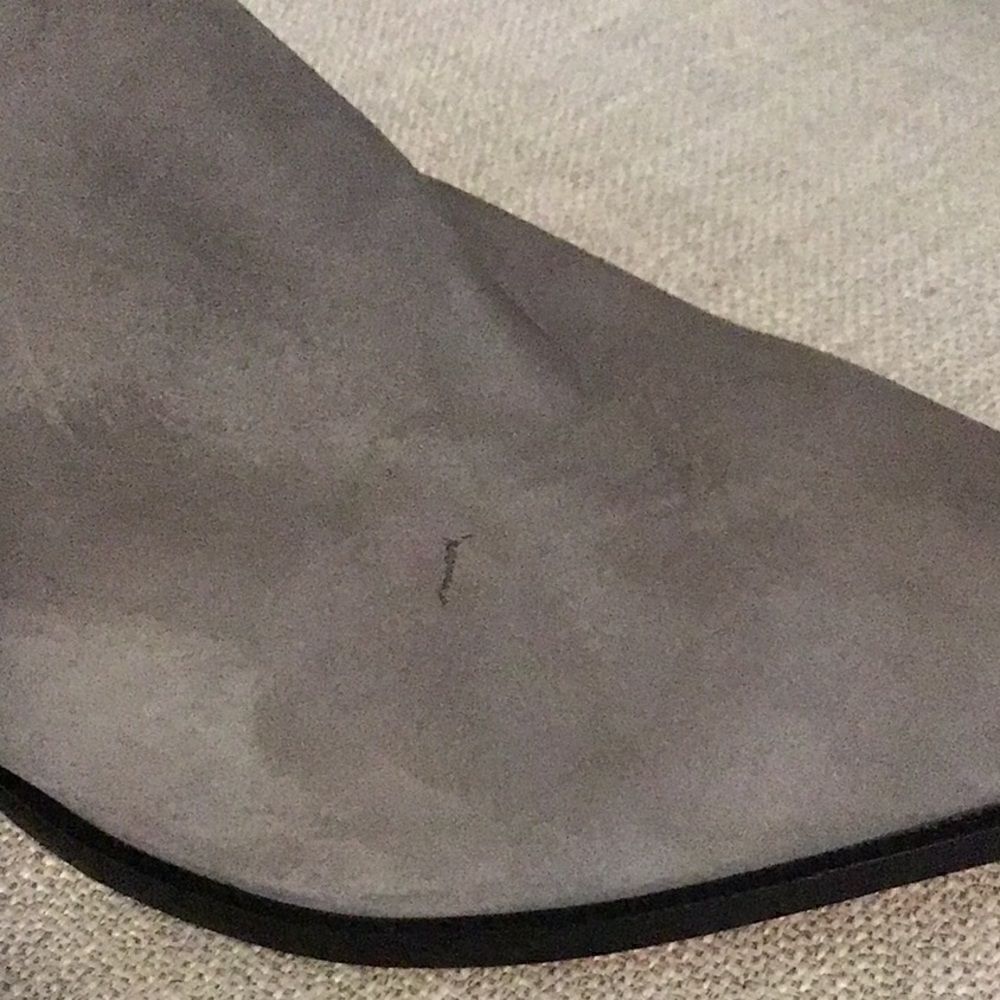 SCHULTZ Jacqueline Bootie Gray Suede - Picture 6 of 12